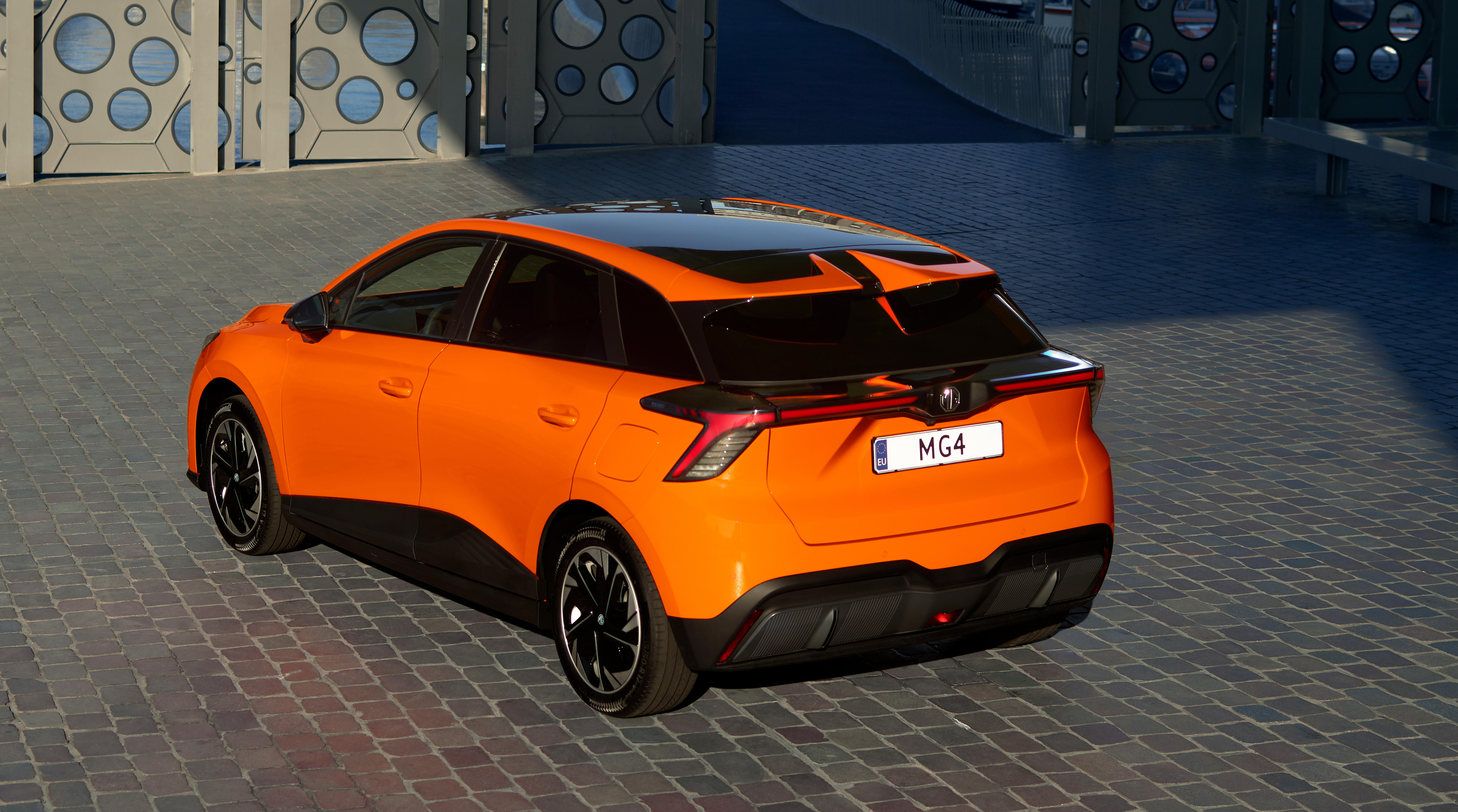 MG photo fix second.jpg